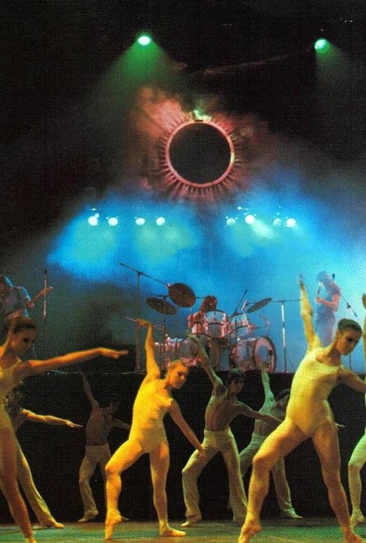 Pink Floyd 1973-01-13 - Paris palais des sports avec Roland Petit (back)