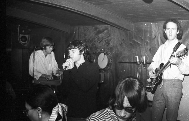 Ondine_Night_Club.Novembre_66©Michael_Ochs